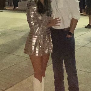 Cutest romper, great for going out or Bach trips!!!